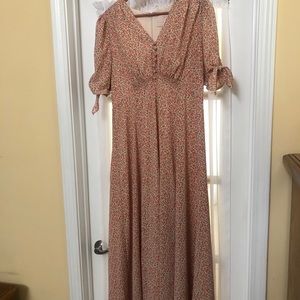 Gal Meets Glam maxi floor length spring dress